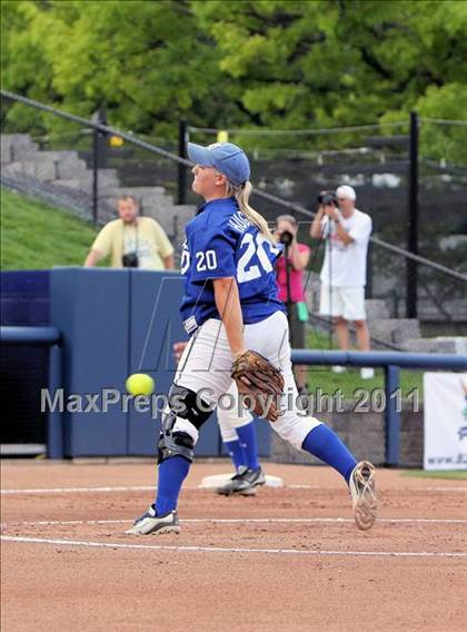 Thumbnail 2 in Minersville vs. Clarion Area (PIAA Class A Final) photogallery.
