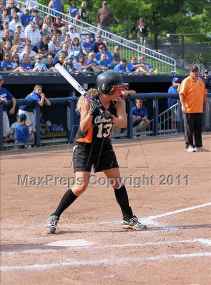 Thumbnail 1 in Minersville vs. Clarion Area (PIAA Class A Final) photogallery.