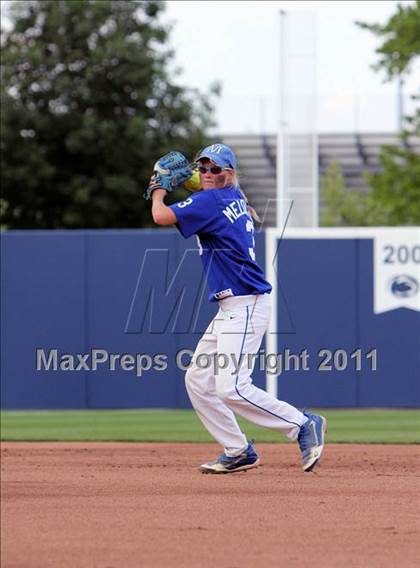 Thumbnail 2 in Minersville vs. Clarion Area (PIAA Class A Final) photogallery.