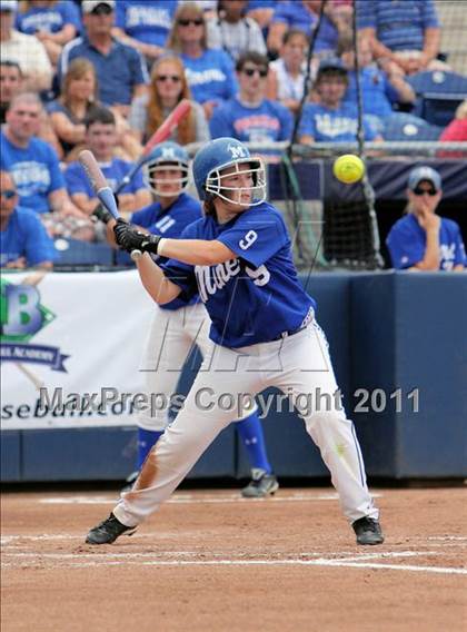 Thumbnail 1 in Minersville vs. Clarion Area (PIAA Class A Final) photogallery.