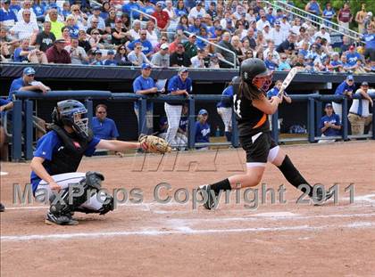 Thumbnail 1 in Minersville vs. Clarion Area (PIAA Class A Final) photogallery.