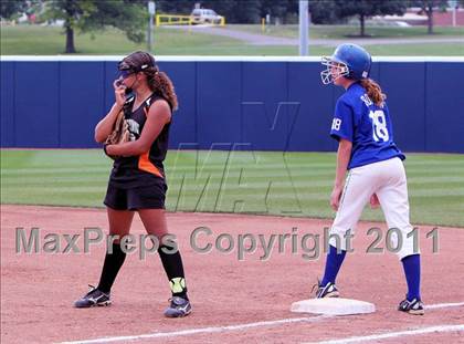 Thumbnail 3 in Minersville vs. Clarion Area (PIAA Class A Final) photogallery.