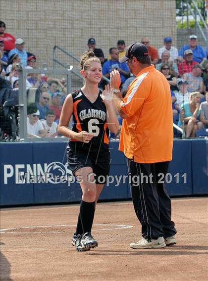 Thumbnail 3 in Minersville vs. Clarion Area (PIAA Class A Final) photogallery.