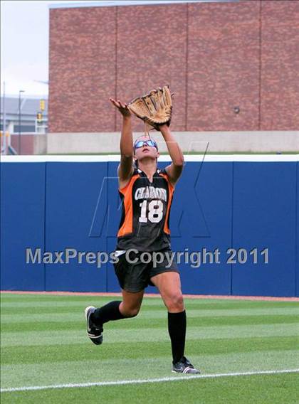 Thumbnail 1 in Minersville vs. Clarion Area (PIAA Class A Final) photogallery.