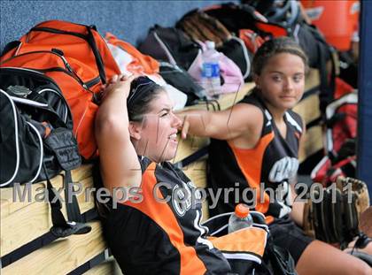 Thumbnail 2 in Minersville vs. Clarion Area (PIAA Class A Final) photogallery.