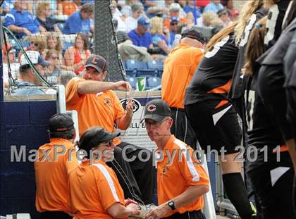 Thumbnail 1 in Minersville vs. Clarion Area (PIAA Class A Final) photogallery.