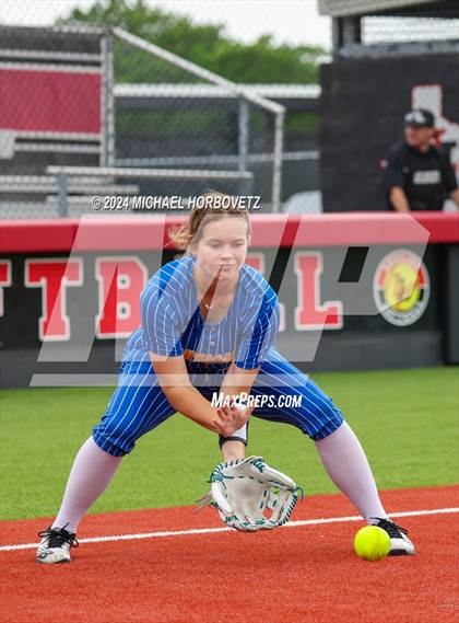 Thumbnail 3 in Corsicana @ Lovejoy (UIL 5A Softball Bi-District) photogallery.
