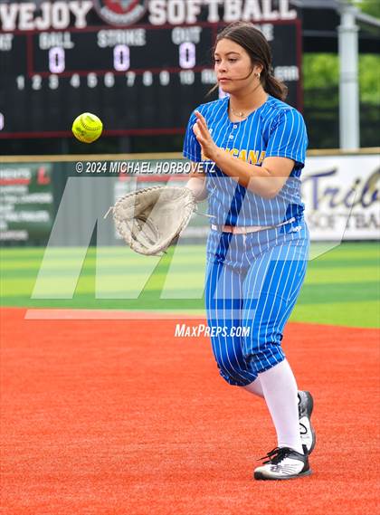 Thumbnail 1 in Corsicana @ Lovejoy (UIL 5A Softball Bi-District) photogallery.