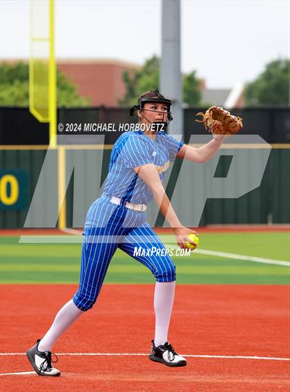 Thumbnail 3 in Corsicana @ Lovejoy (UIL 5A Softball Bi-District) photogallery.