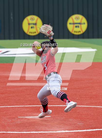 Thumbnail 3 in Corsicana @ Lovejoy (UIL 5A Softball Bi-District) photogallery.