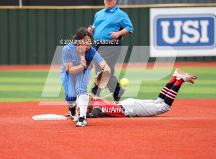 Thumbnail 2 in Corsicana @ Lovejoy (UIL 5A Softball Bi-District) photogallery.
