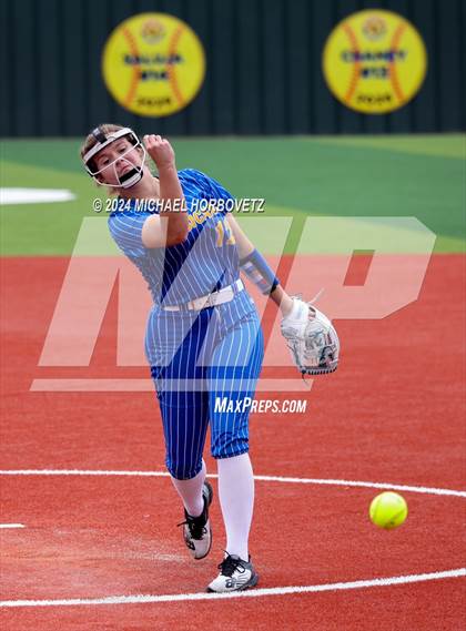Thumbnail 3 in Corsicana @ Lovejoy (UIL 5A Softball Bi-District) photogallery.