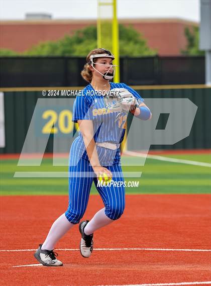 Thumbnail 2 in Corsicana @ Lovejoy (UIL 5A Softball Bi-District) photogallery.