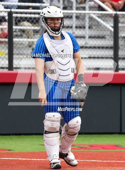 Thumbnail 3 in Corsicana @ Lovejoy (UIL 5A Softball Bi-District) photogallery.