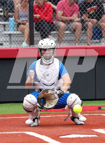 Thumbnail 2 in Corsicana @ Lovejoy (UIL 5A Softball Bi-District) photogallery.