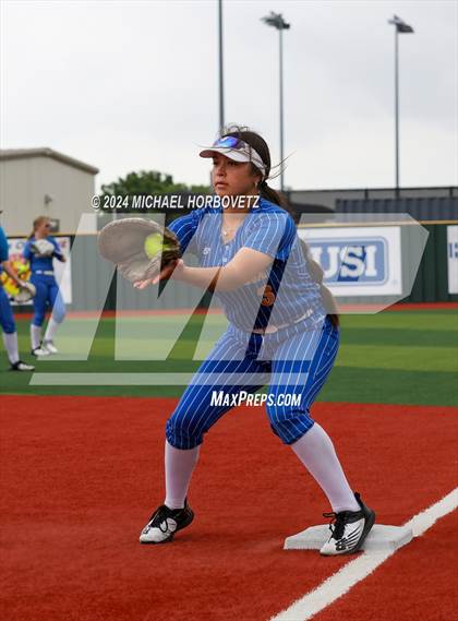 Thumbnail 2 in Corsicana @ Lovejoy (UIL 5A Softball Bi-District) photogallery.