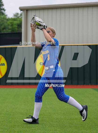 Thumbnail 2 in Corsicana @ Lovejoy (UIL 5A Softball Bi-District) photogallery.