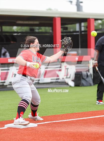 Thumbnail 3 in Corsicana @ Lovejoy (UIL 5A Softball Bi-District) photogallery.