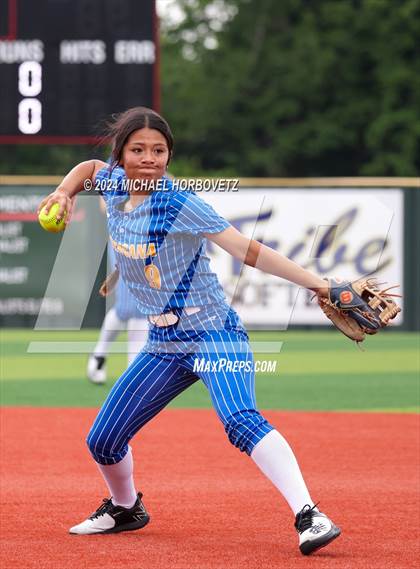 Thumbnail 3 in Corsicana @ Lovejoy (UIL 5A Softball Bi-District) photogallery.