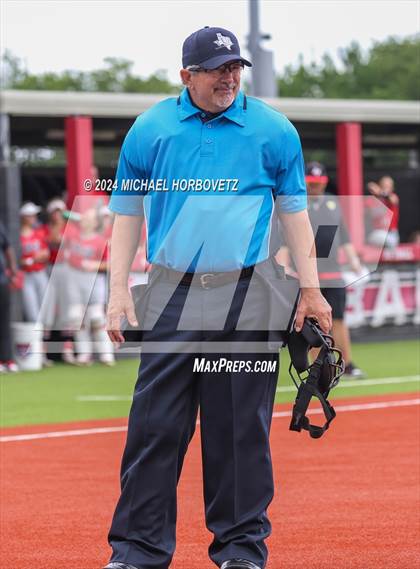 Thumbnail 3 in Corsicana @ Lovejoy (UIL 5A Softball Bi-District) photogallery.