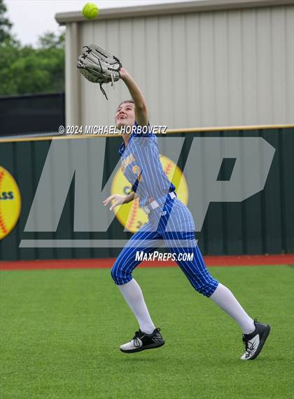 Thumbnail 3 in Corsicana @ Lovejoy (UIL 5A Softball Bi-District) photogallery.