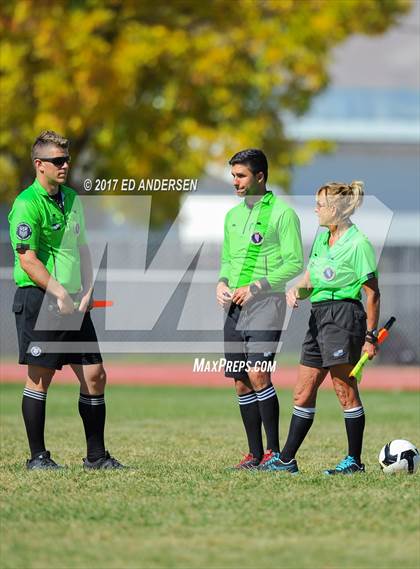 Thumbnail 1 in Fernley @ Yerington photogallery.