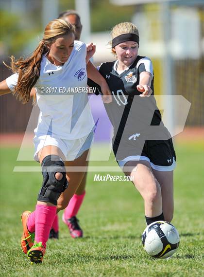 Thumbnail 1 in Fernley @ Yerington photogallery.