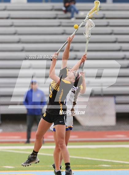 Thumbnail 1 in Granada @ Foothill photogallery.