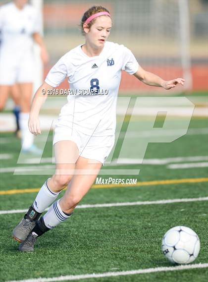 Thumbnail 2 in Desert Vista vs. Pinnacle (Coyote Classic Tournament) photogallery.