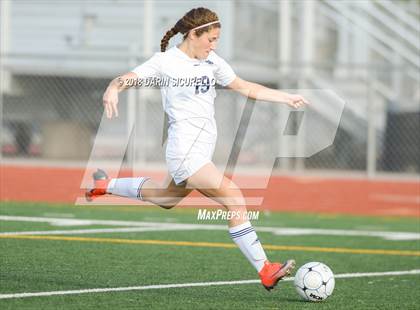 Thumbnail 2 in Desert Vista vs. Pinnacle (Coyote Classic Tournament) photogallery.