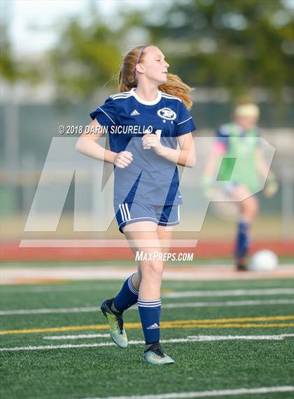Thumbnail 2 in Desert Vista vs. Pinnacle (Coyote Classic Tournament) photogallery.