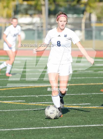 Thumbnail 2 in Desert Vista vs. Pinnacle (Coyote Classic Tournament) photogallery.