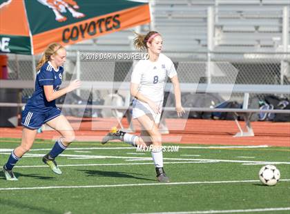 Thumbnail 3 in Desert Vista vs. Pinnacle (Coyote Classic Tournament) photogallery.