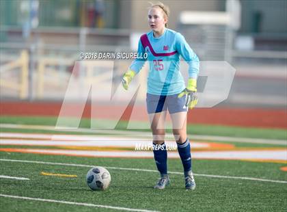 Thumbnail 2 in Desert Vista vs. Pinnacle (Coyote Classic Tournament) photogallery.