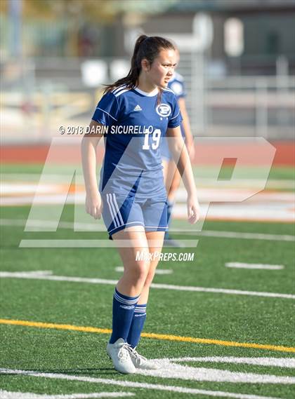 Thumbnail 2 in Desert Vista vs. Pinnacle (Coyote Classic Tournament) photogallery.