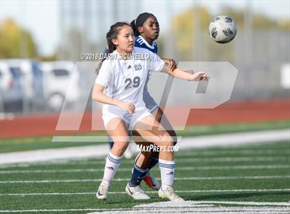 Thumbnail 2 in Desert Vista vs. Pinnacle (Coyote Classic Tournament) photogallery.