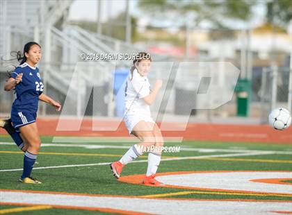 Thumbnail 3 in Desert Vista vs. Pinnacle (Coyote Classic Tournament) photogallery.