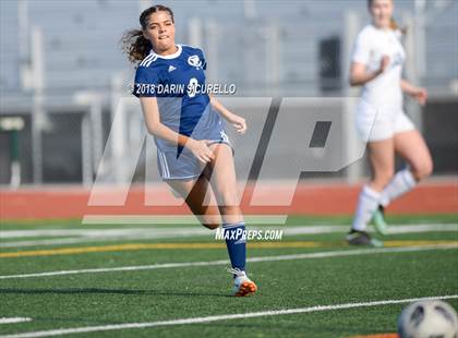 Thumbnail 3 in Desert Vista vs. Pinnacle (Coyote Classic Tournament) photogallery.