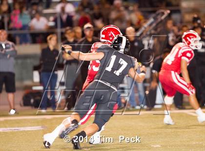 Thumbnail 1 in Servite vs. Mater Dei photogallery.