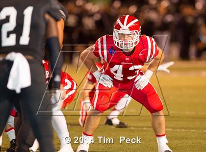 Thumbnail 1 in Servite vs. Mater Dei photogallery.
