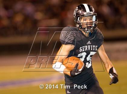 Thumbnail 1 in Servite vs. Mater Dei photogallery.