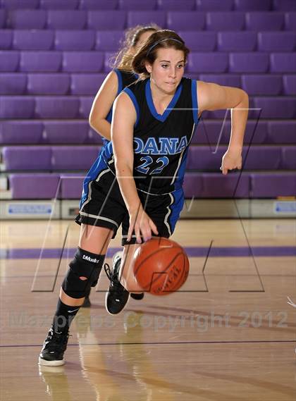 Thumbnail 1 in San Dimas vs. Dana Hills (MaxPreps Holiday Classic) photogallery.