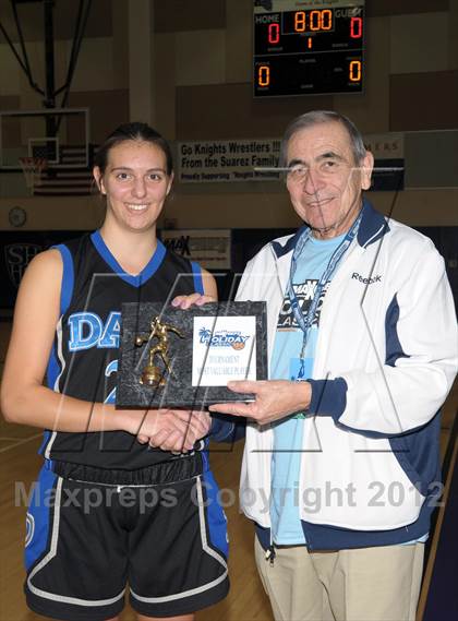 Thumbnail 3 in San Dimas vs. Dana Hills (MaxPreps Holiday Classic) photogallery.