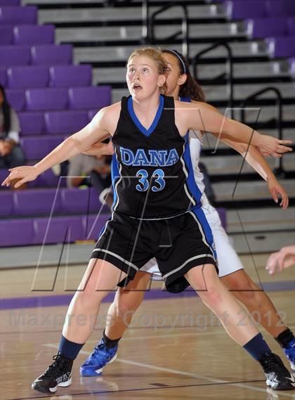 Thumbnail 3 in San Dimas vs. Dana Hills (MaxPreps Holiday Classic) photogallery.