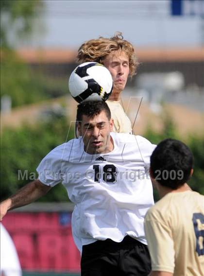 Thumbnail 1 in Salesian vs Mater Dei Catholic (CIF D3 SoCal Regional Final) photogallery.