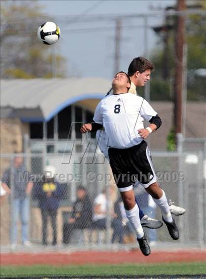 Thumbnail 3 in Salesian vs Mater Dei Catholic (CIF D3 SoCal Regional Final) photogallery.