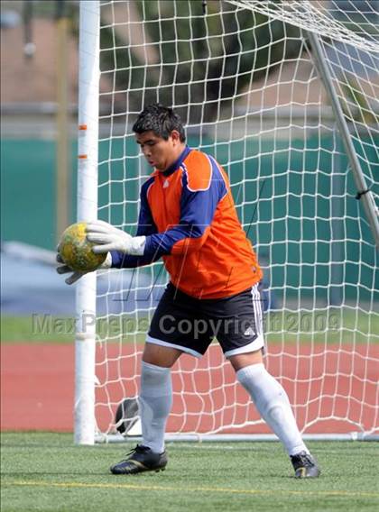 Thumbnail 1 in Salesian vs Mater Dei Catholic (CIF D3 SoCal Regional Final) photogallery.