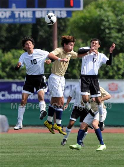 Thumbnail 1 in Salesian vs Mater Dei Catholic (CIF D3 SoCal Regional Final) photogallery.