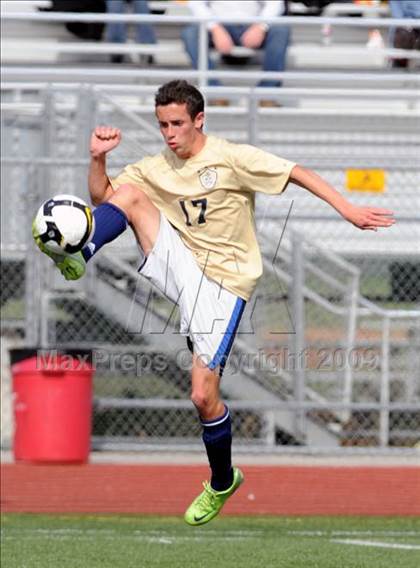 Thumbnail 3 in Salesian vs Mater Dei Catholic (CIF D3 SoCal Regional Final) photogallery.