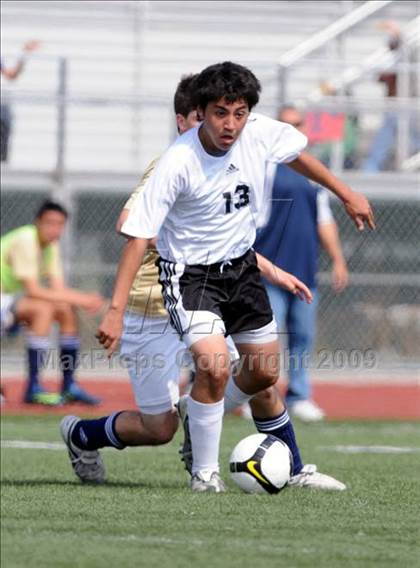 Thumbnail 1 in Salesian vs Mater Dei Catholic (CIF D3 SoCal Regional Final) photogallery.